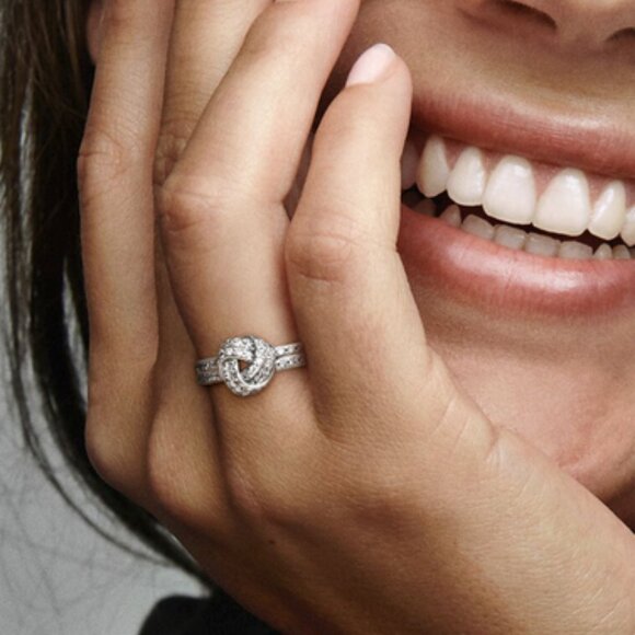 PANDORA Love knot sparkling silver ring with cubic zirconia NIB Size 7 - Picture 4 of 8